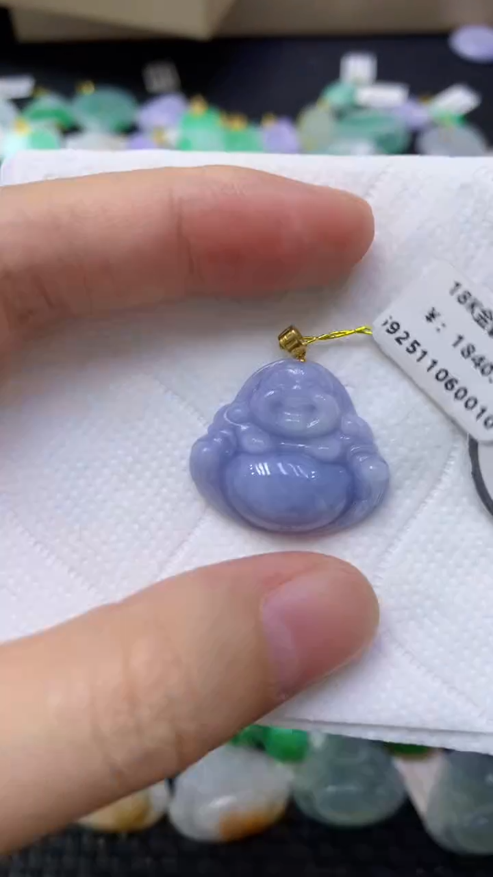 颈饰18K金镶嵌翡翠天然缅甸翡翠A货