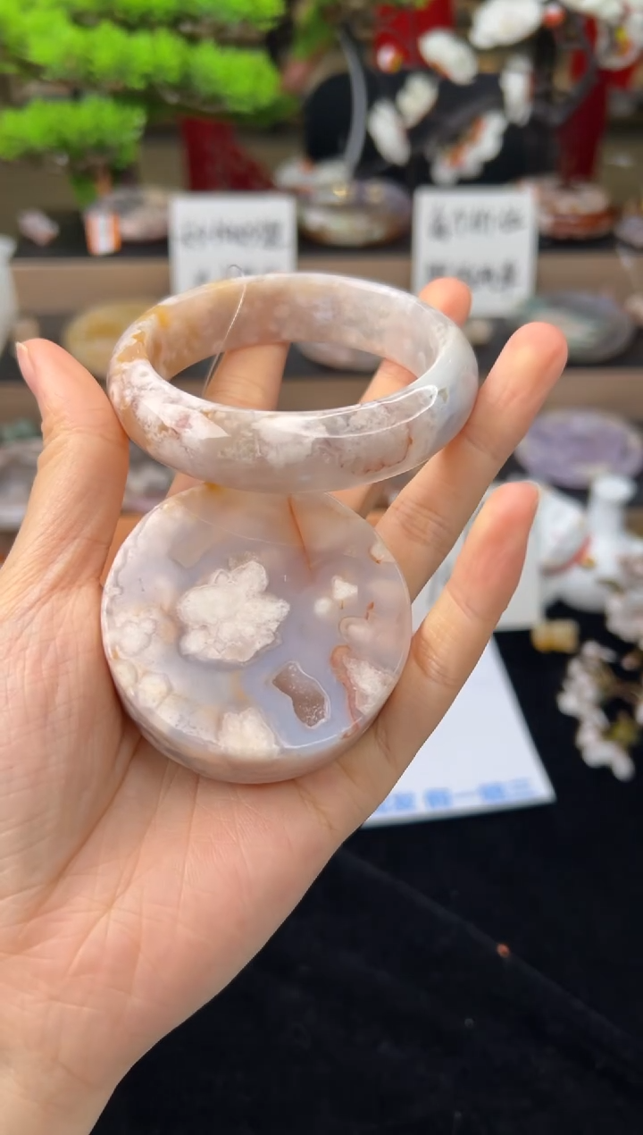 【闪购商品】石英质玉未镶嵌手镯56圈口（赠送镯心）13081