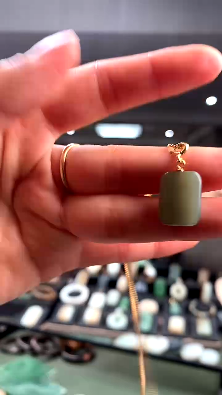 颈饰银S925镶嵌和田玉挂件