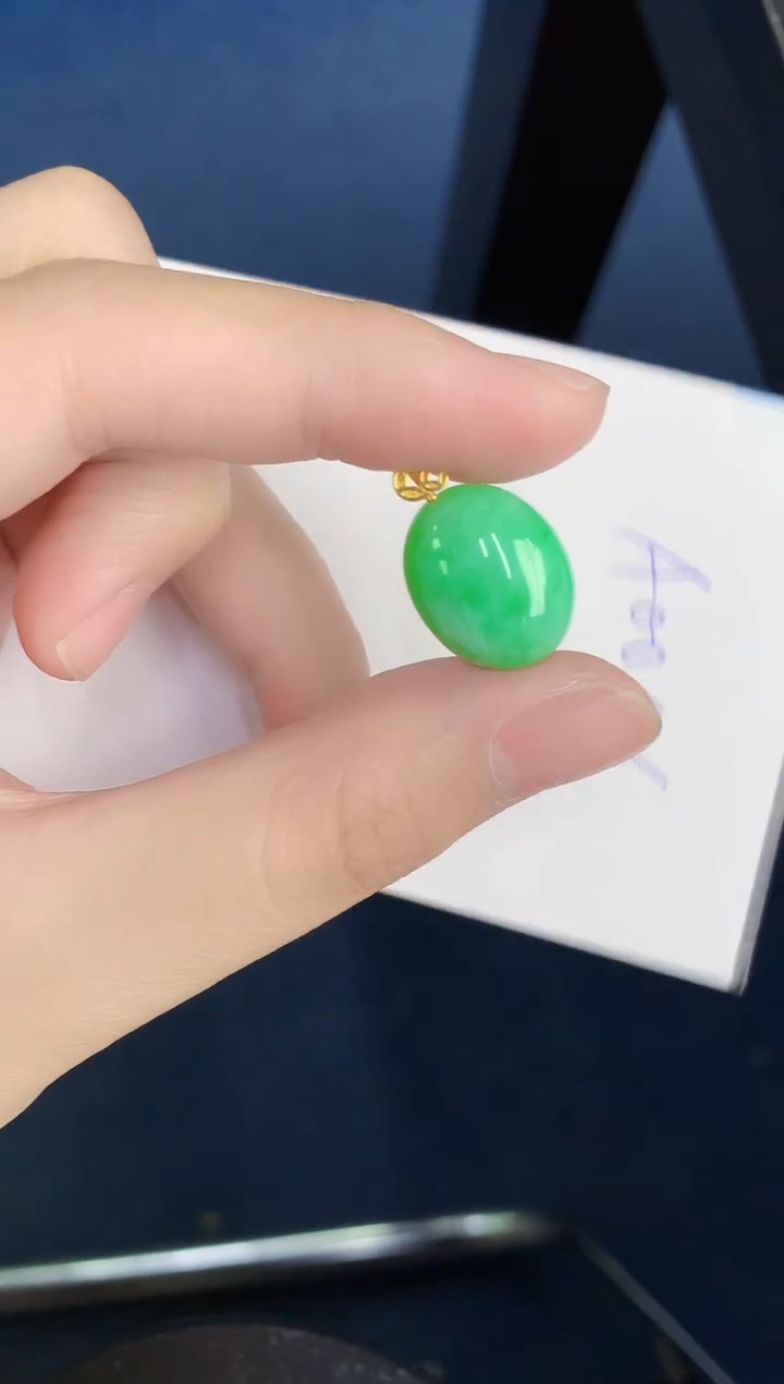 【闪购商品】翡翠颈饰18K金镶嵌000000000