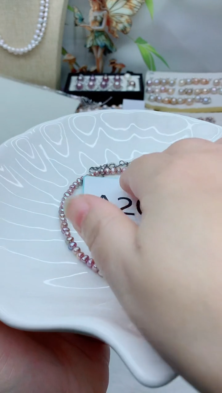 未镶嵌耳饰淡水珍珠尉****?多样性发其一【非无瑕】