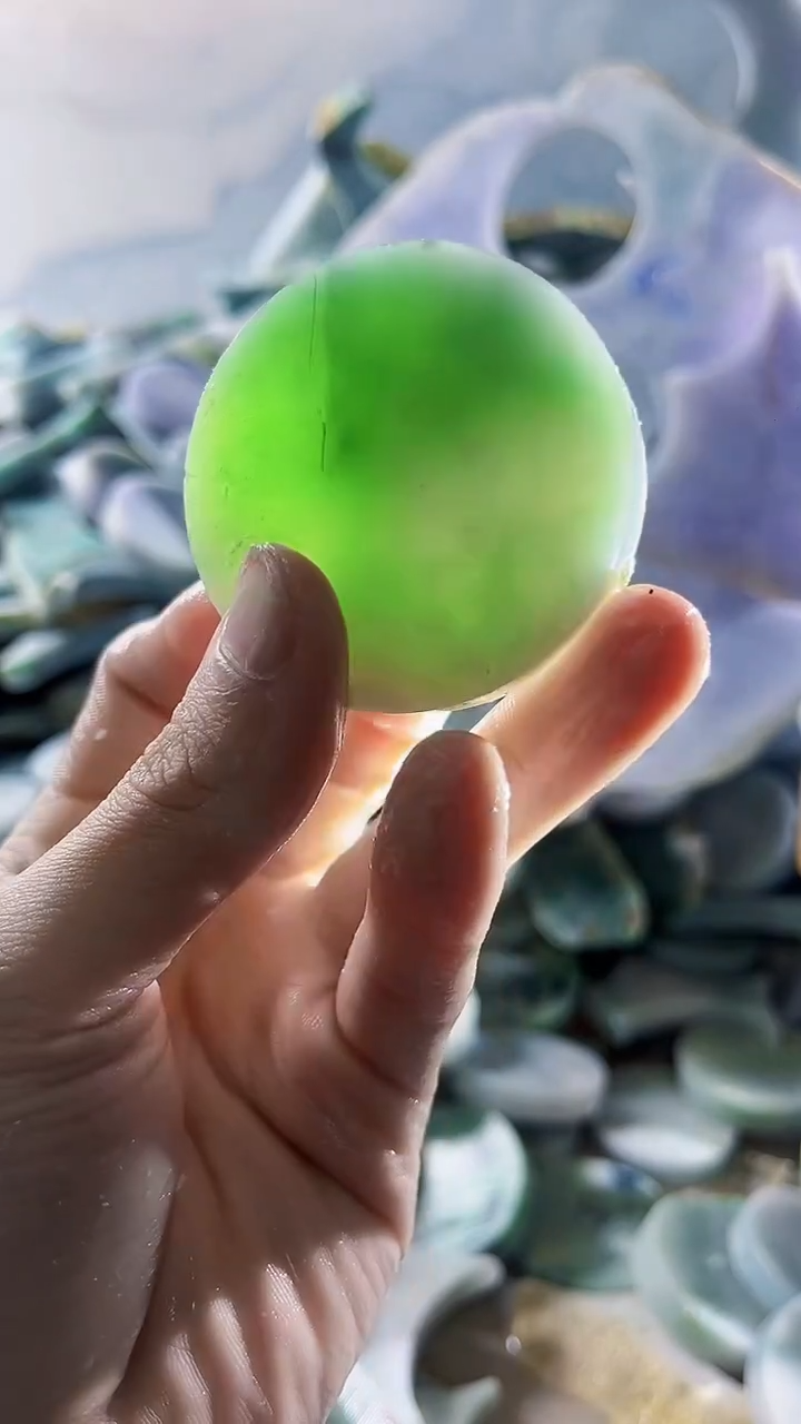 翡翠裸石缅甸翡翠A货文3315