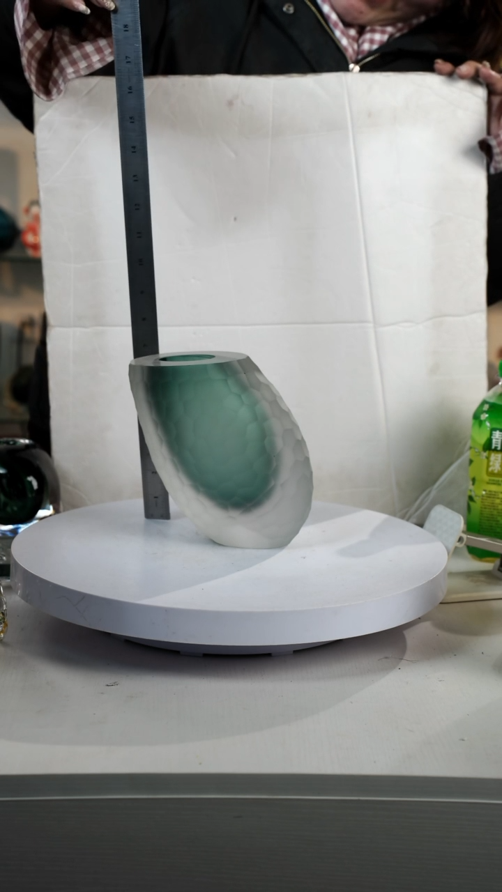 【闪购商品】琉璃【弘扬】高轻奢琉璃花器高17正常手工痕迹