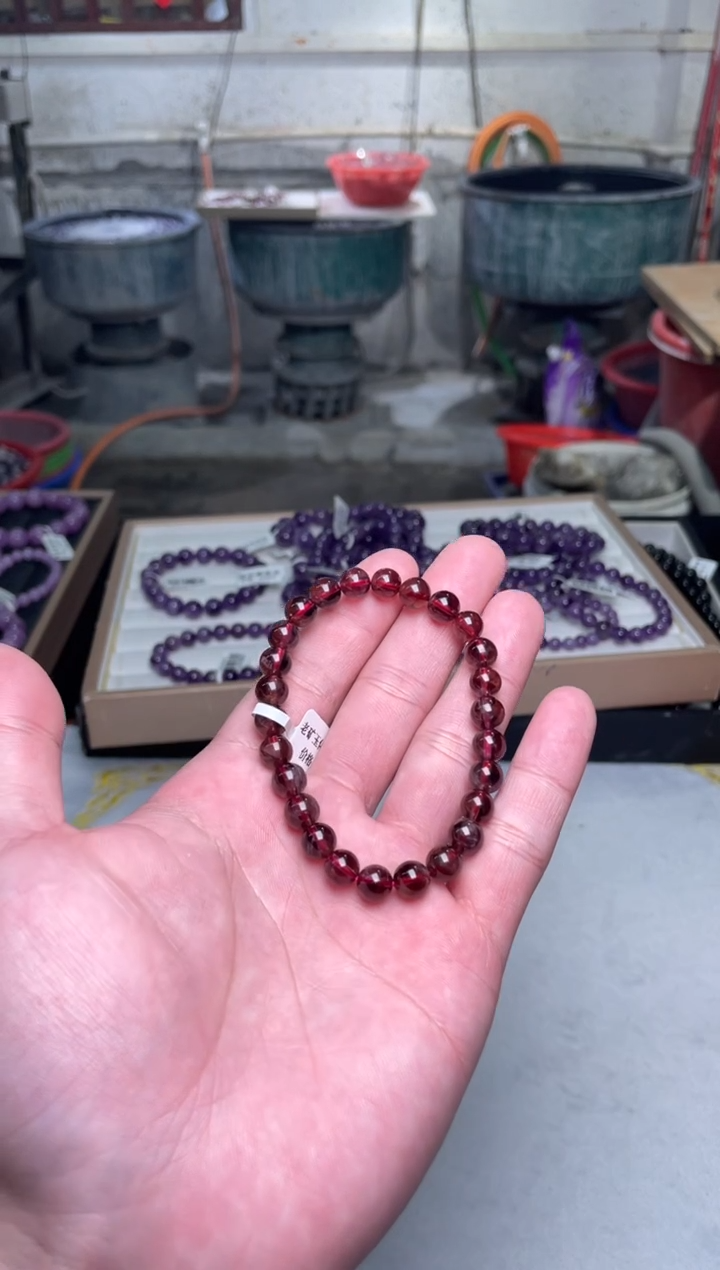 【闪购商品】水晶手串未镶嵌玉化红极光7多样性发其一