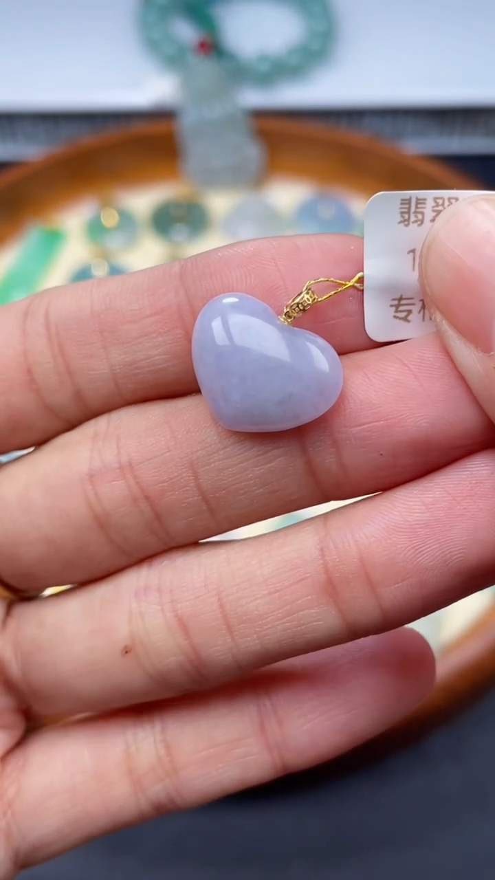 【闪购商品】翡翠颈饰18K金镶嵌爱心