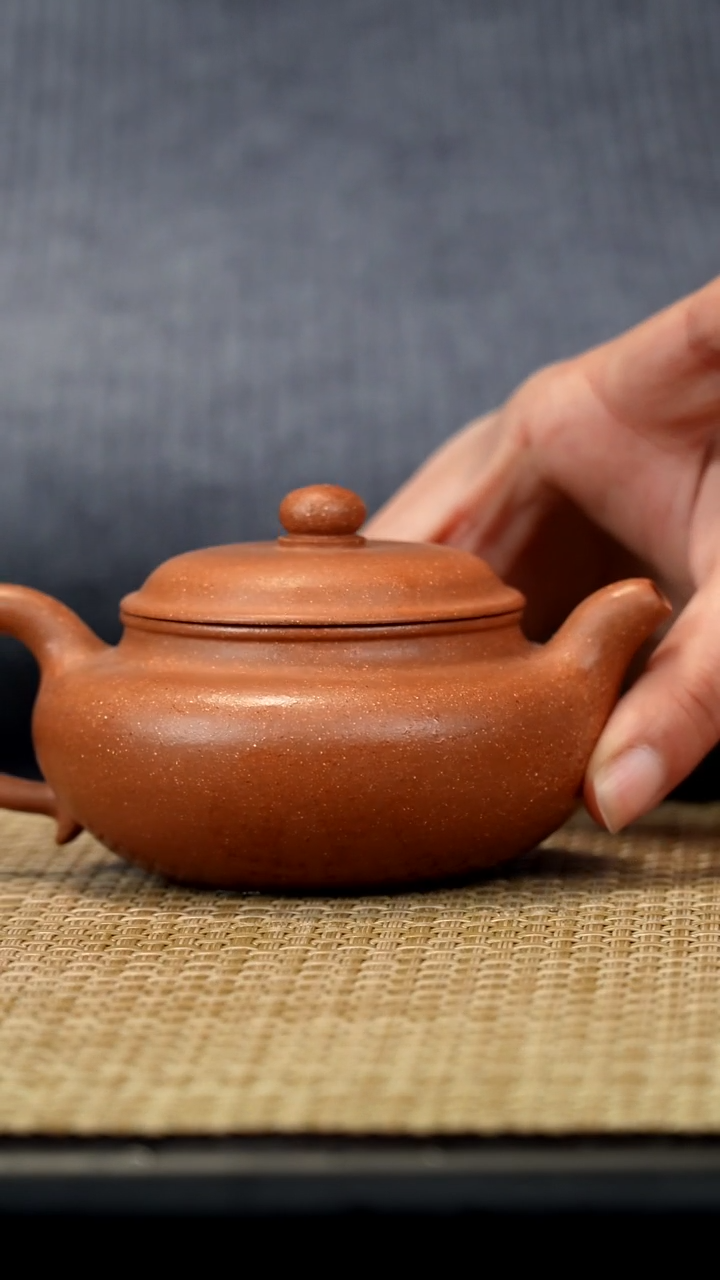 【闪购商品】紫砂茶壶老段泥仿古160c微瑕