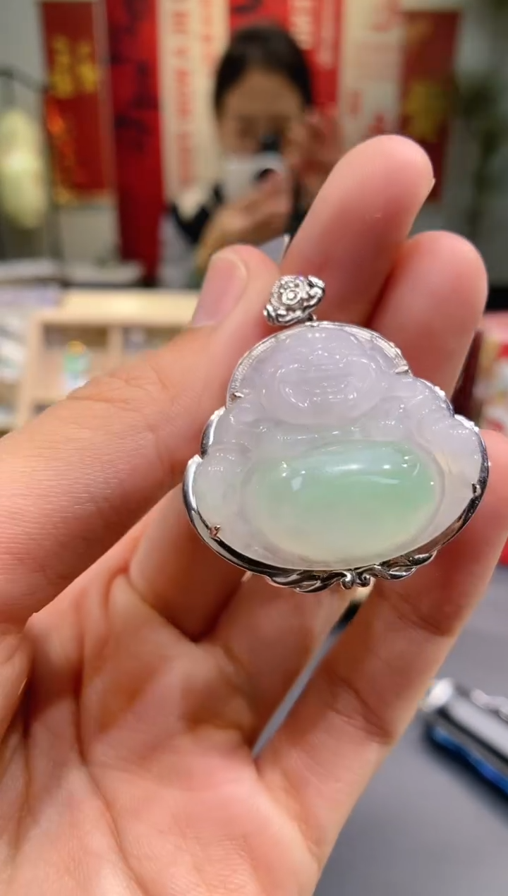 【闪购商品】翡翠吊坠(不含链)18K金镶嵌佛公