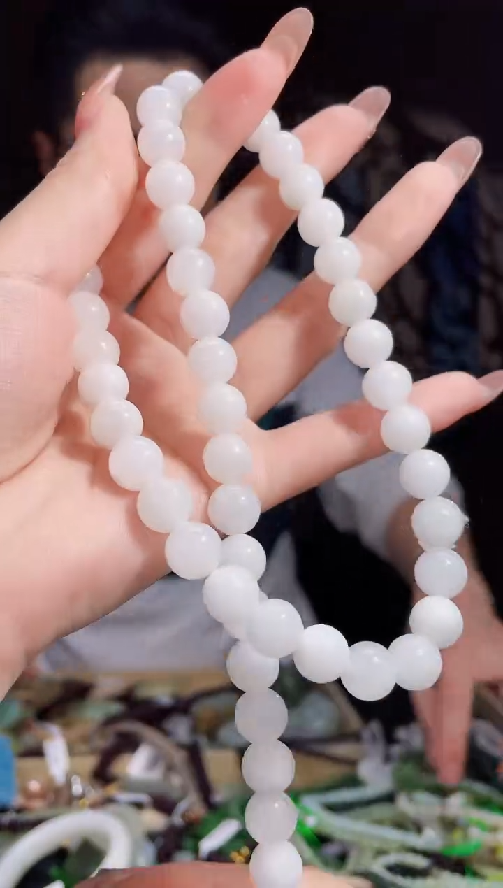 【闪购商品】和田玉颈饰未镶嵌拍一发一