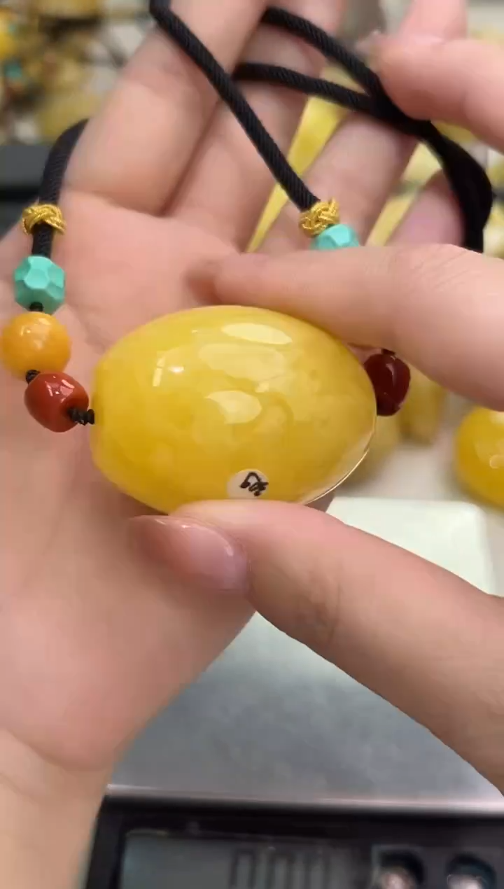 裸石琥珀未镶嵌琥珀蜜蜡吊坠