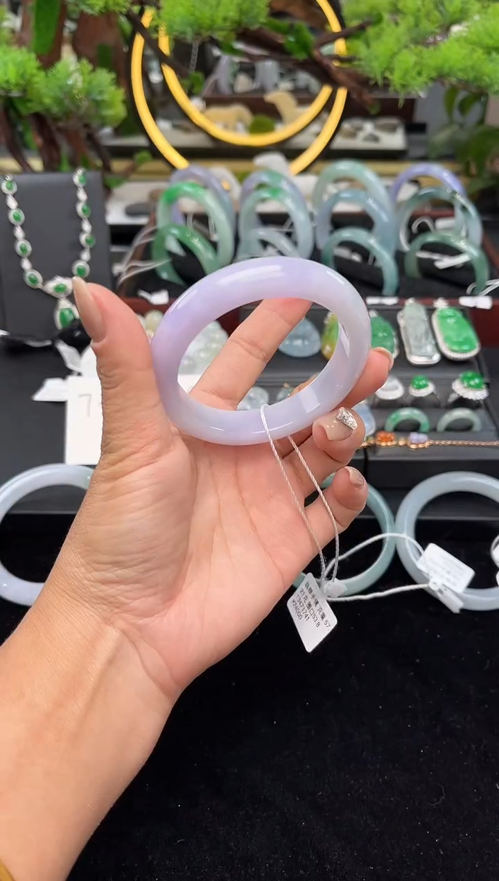 未镶嵌手镯翡翠手镯