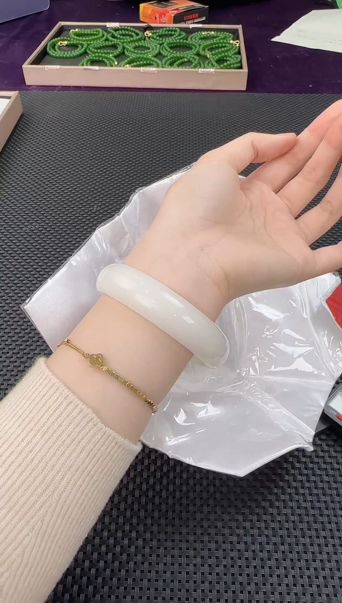 未镶嵌手镯石英质玉手镯圈口63