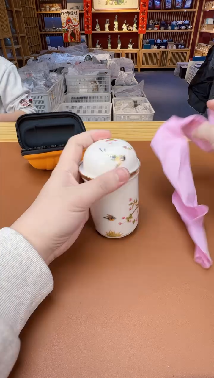 【闪购商品】瓷片瓷制品S11111111111