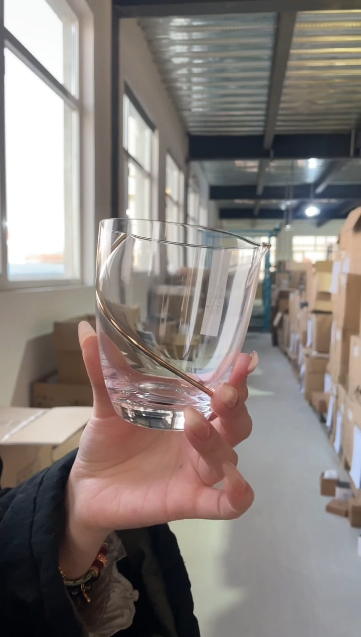 【闪购商品】九河腰缠万贯大公杯