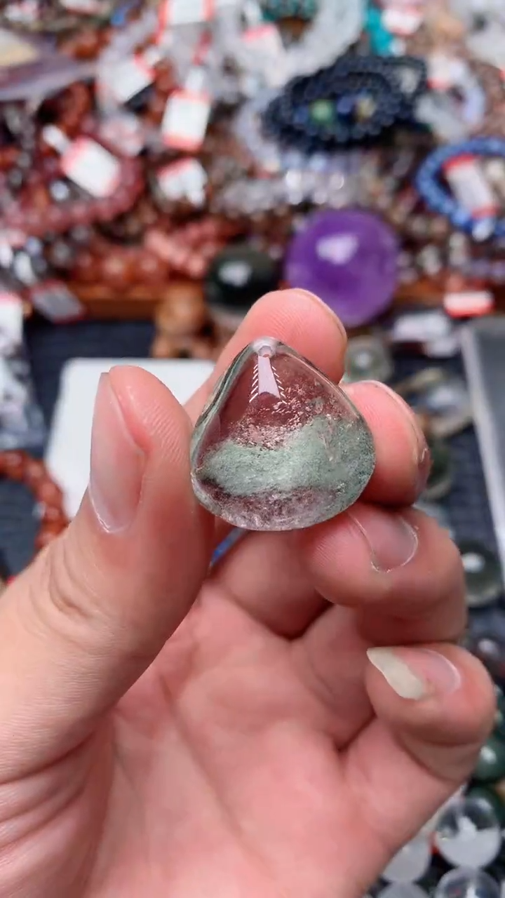 【闪购商品】水晶吊坠(赠链)未镶嵌223