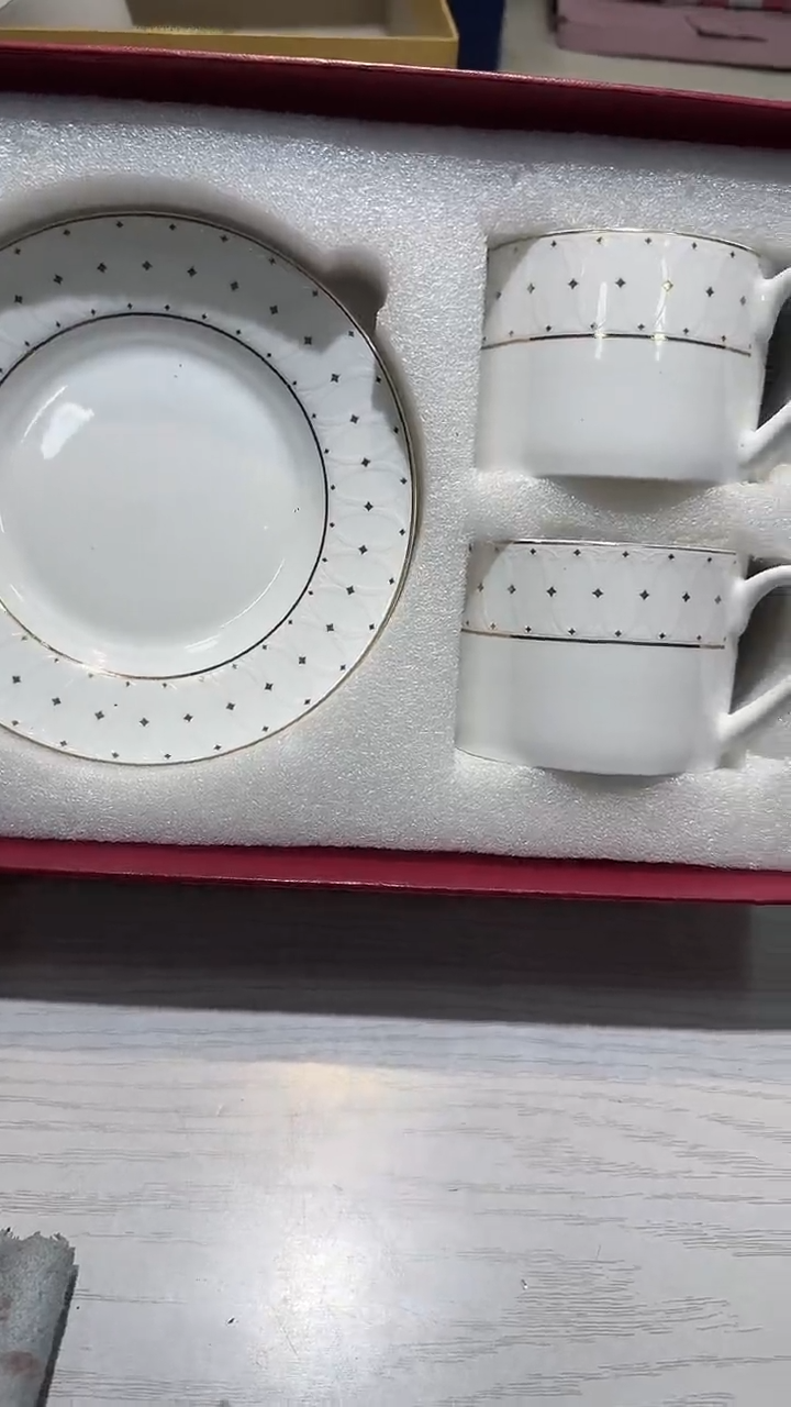 瓷片生活的本意就是开心@@1