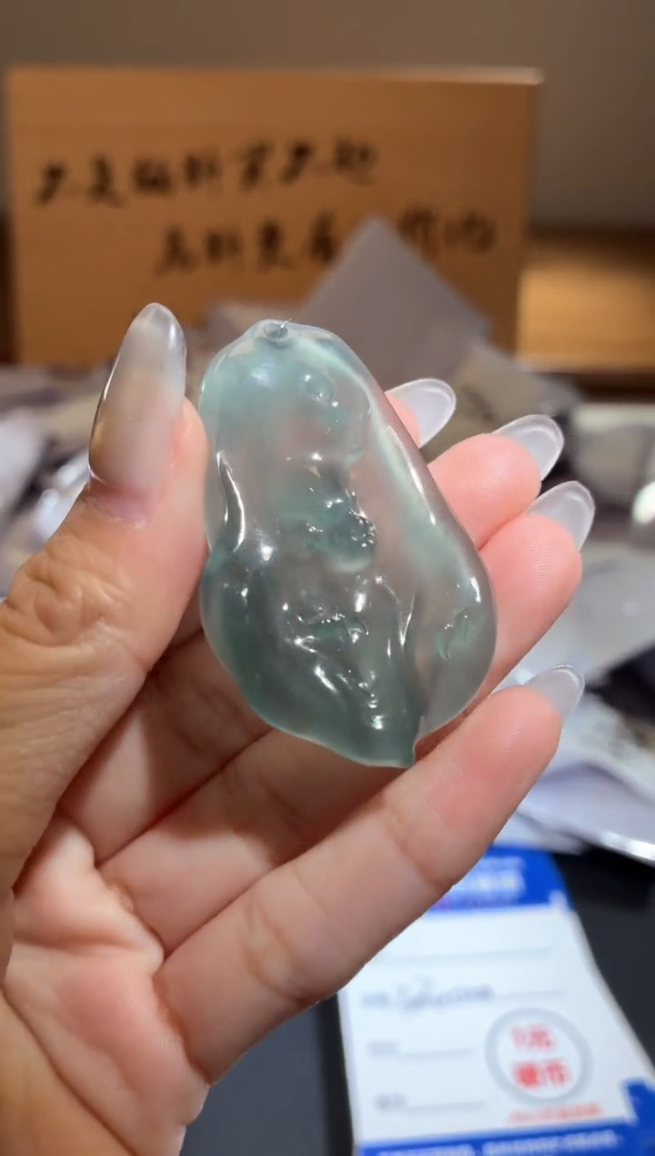 吊坠(不含链)未镶嵌翡翠龙牌