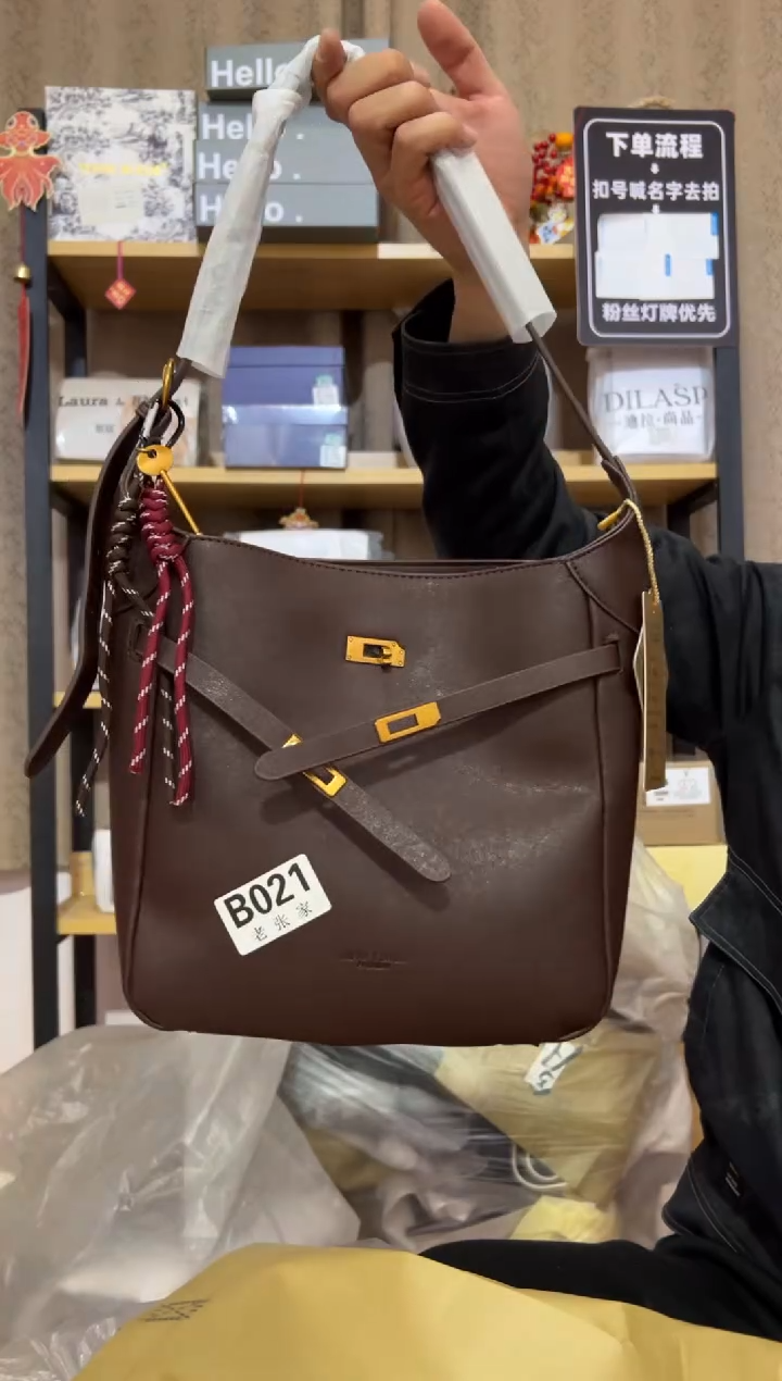 小牛剖层皮革老张家女包021