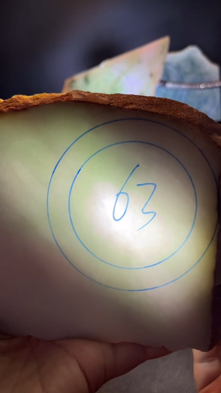 未镶嵌手镯定制翡翠能*车翡翠