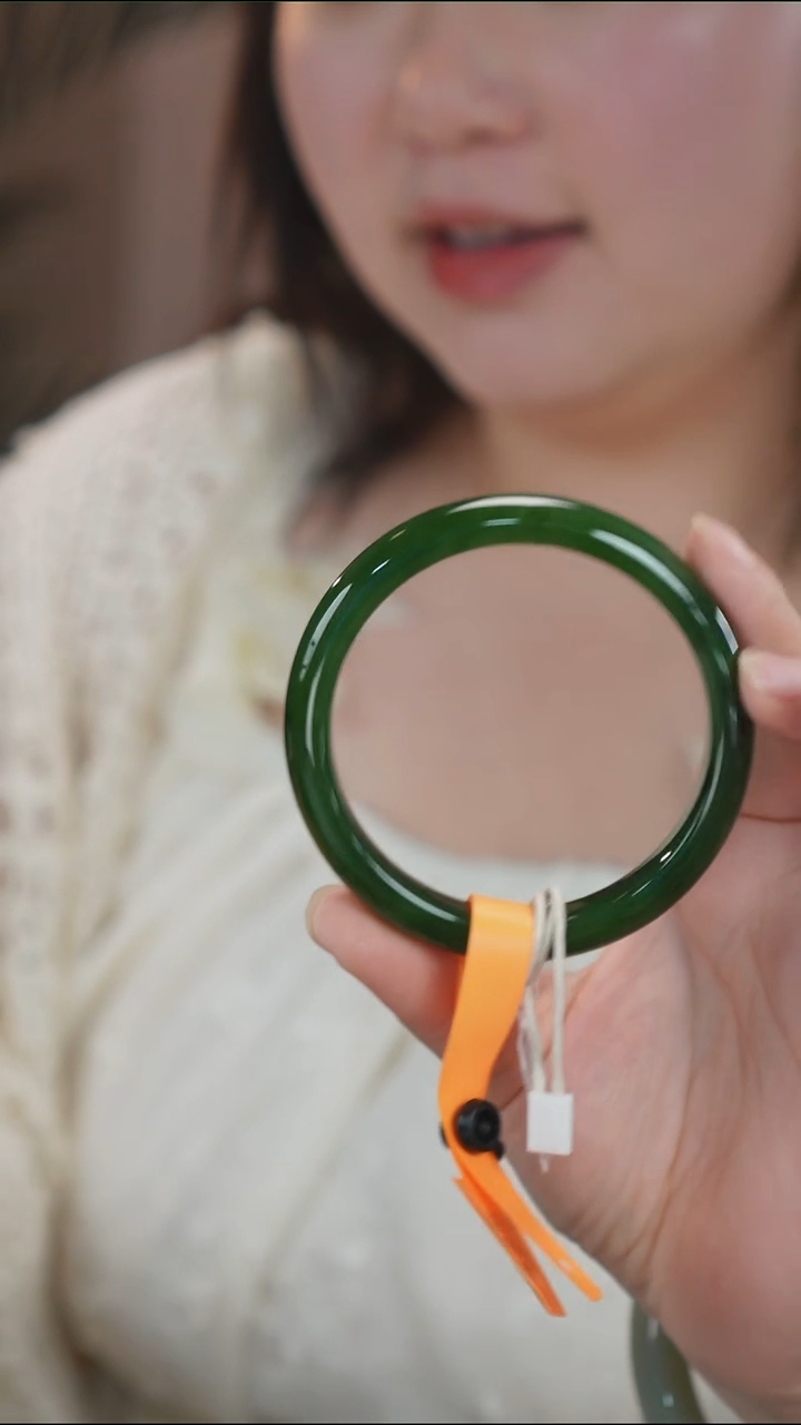 和田玉手镯未镶嵌40【柚子来啦】和田玉拍一发一63