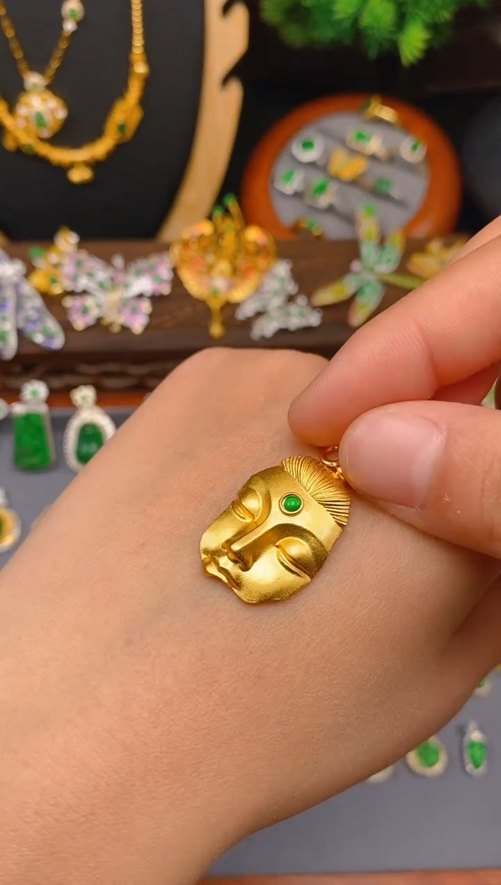 【闪购商品】翡翠吊坠(不含链)银S925镶嵌佛面