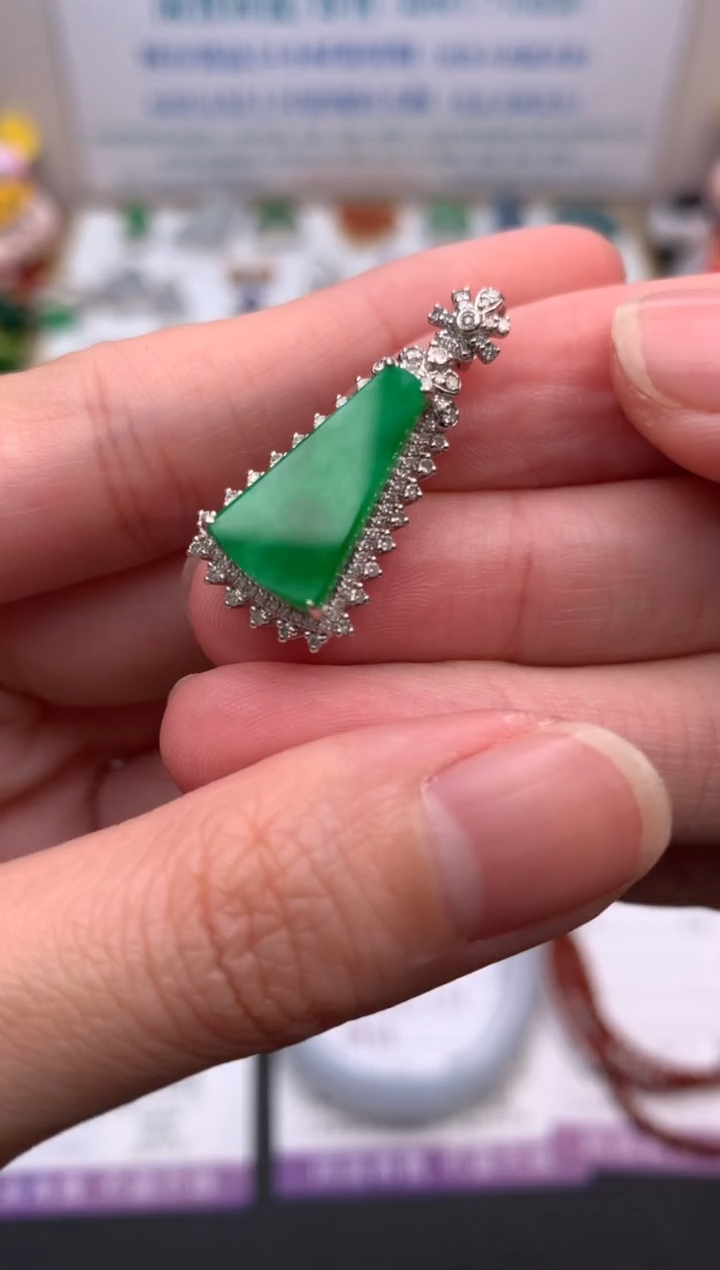 【闪购商品】定制翡翠18K金镶嵌模式推广期24小时鉴赏期