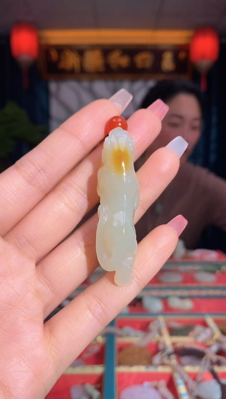 【闪购商品】和田玉颈饰未镶嵌虎