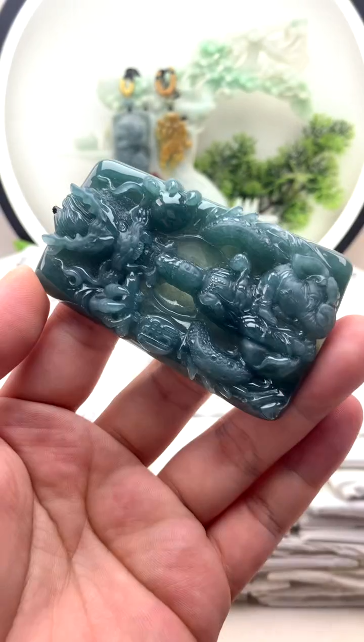 颈饰未镶嵌翡翠普贤