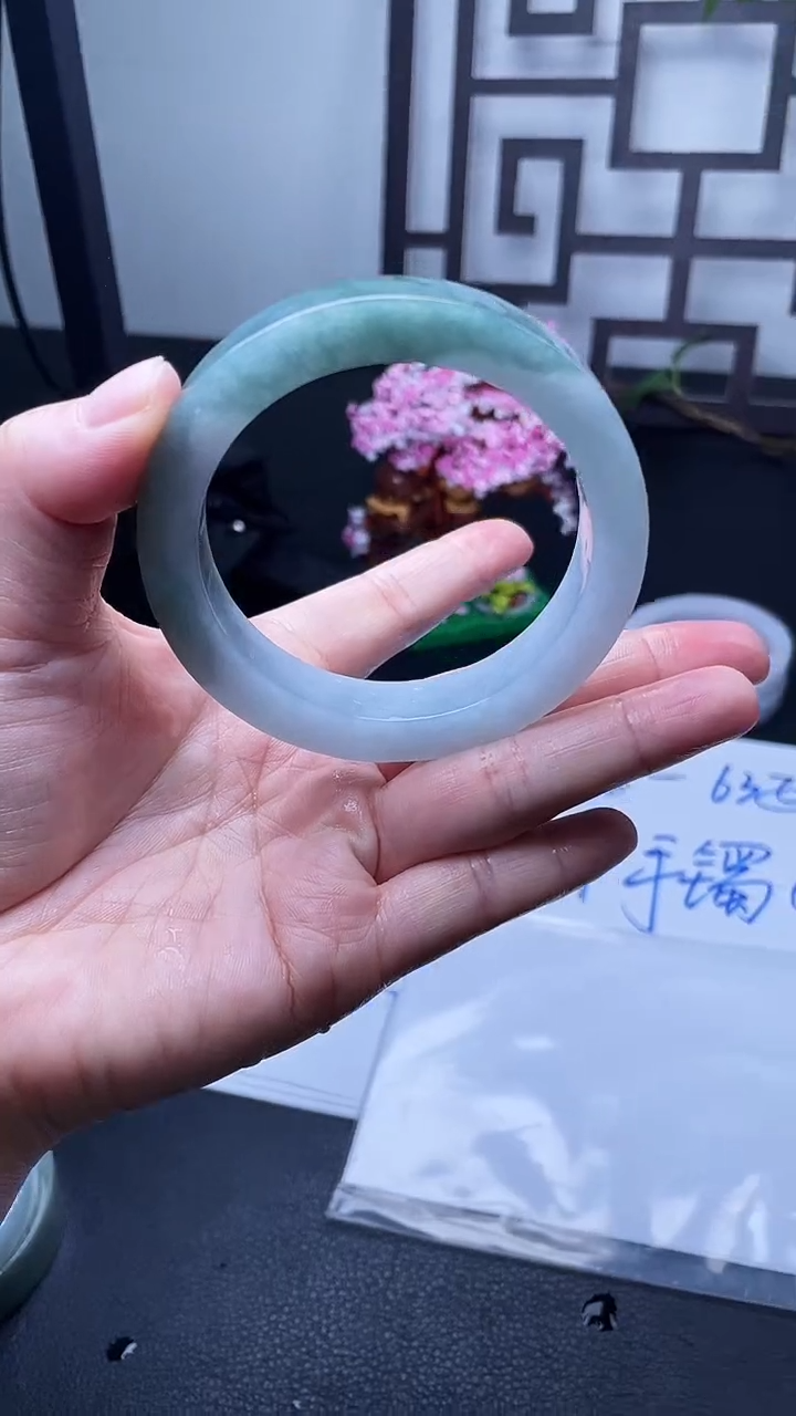 【闪购商品】定制翡翠正圈未镶嵌翡翠A货