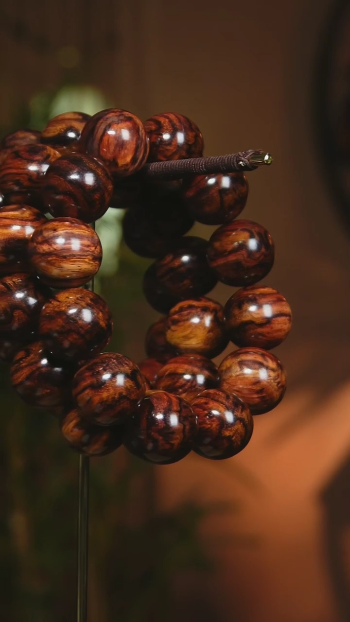 【闪购商品】黄花梨/降香黄檀手串/手链海南黄花梨2.0cm芝麻山水