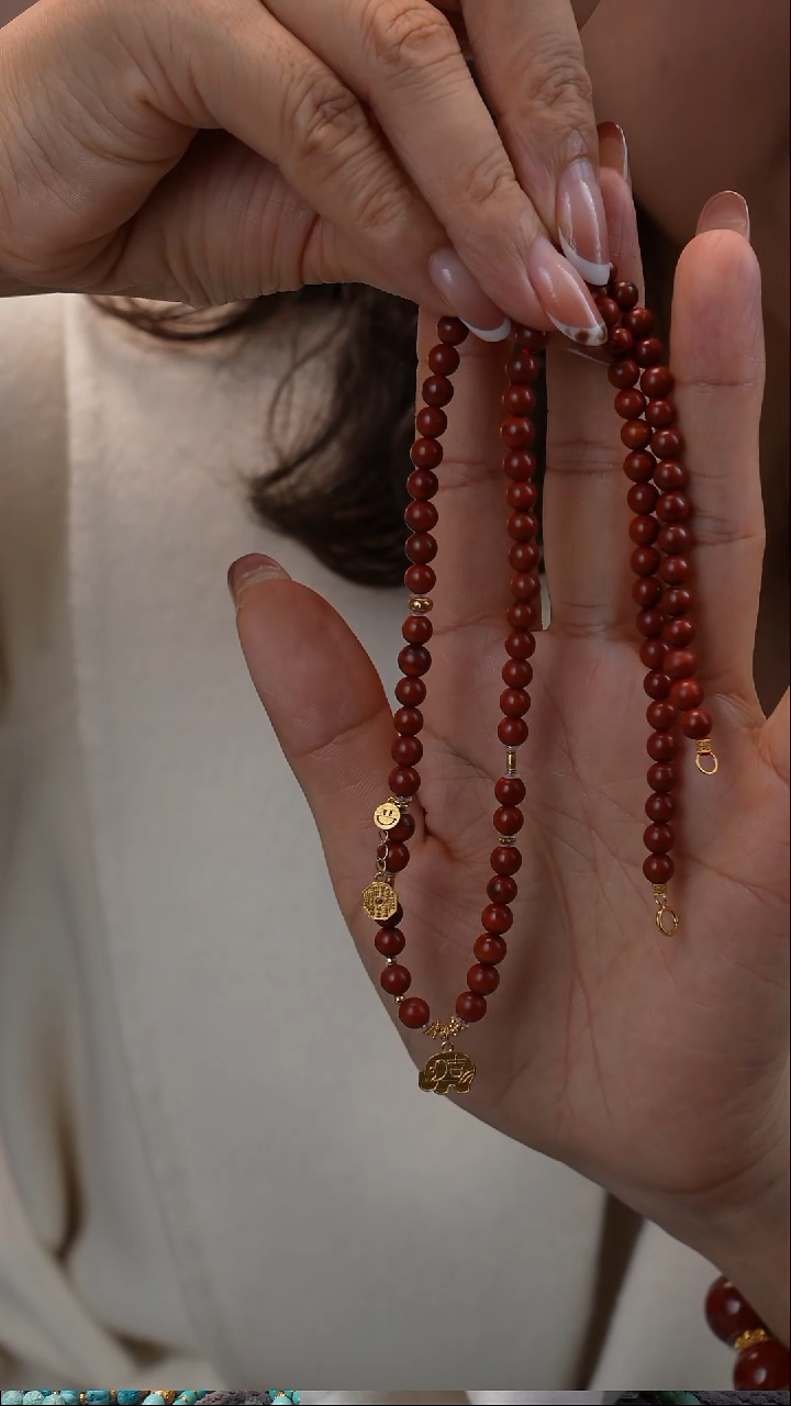 项链18K金镶嵌南红玛瑙1111