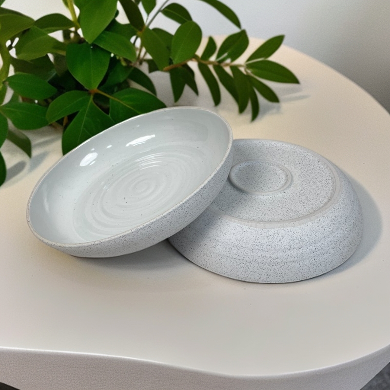 简约风瓷釉复古深盘螺旋纹陶瓷盘浮雕哑光石头纹 微瑕满18.9包邮