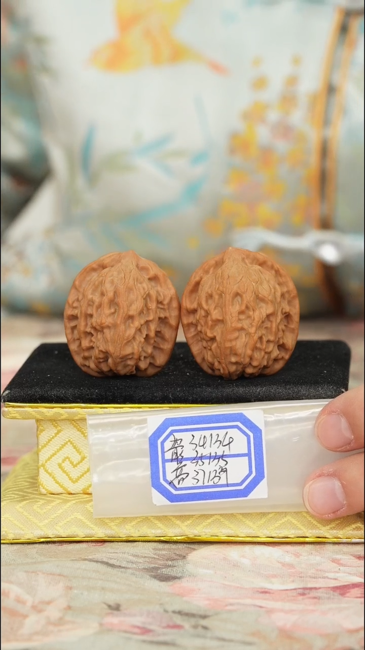 【闪购商品】文玩核桃把件非嫁接北京