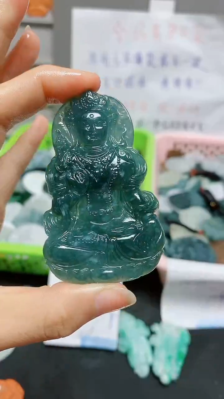 【闪购商品】翡翠颈饰未镶嵌天然翡翠A货