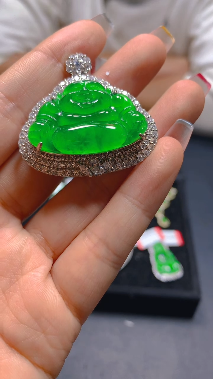 【闪购商品】翡翠未镶嵌吊坠(赠链)0816924887/多样性发一