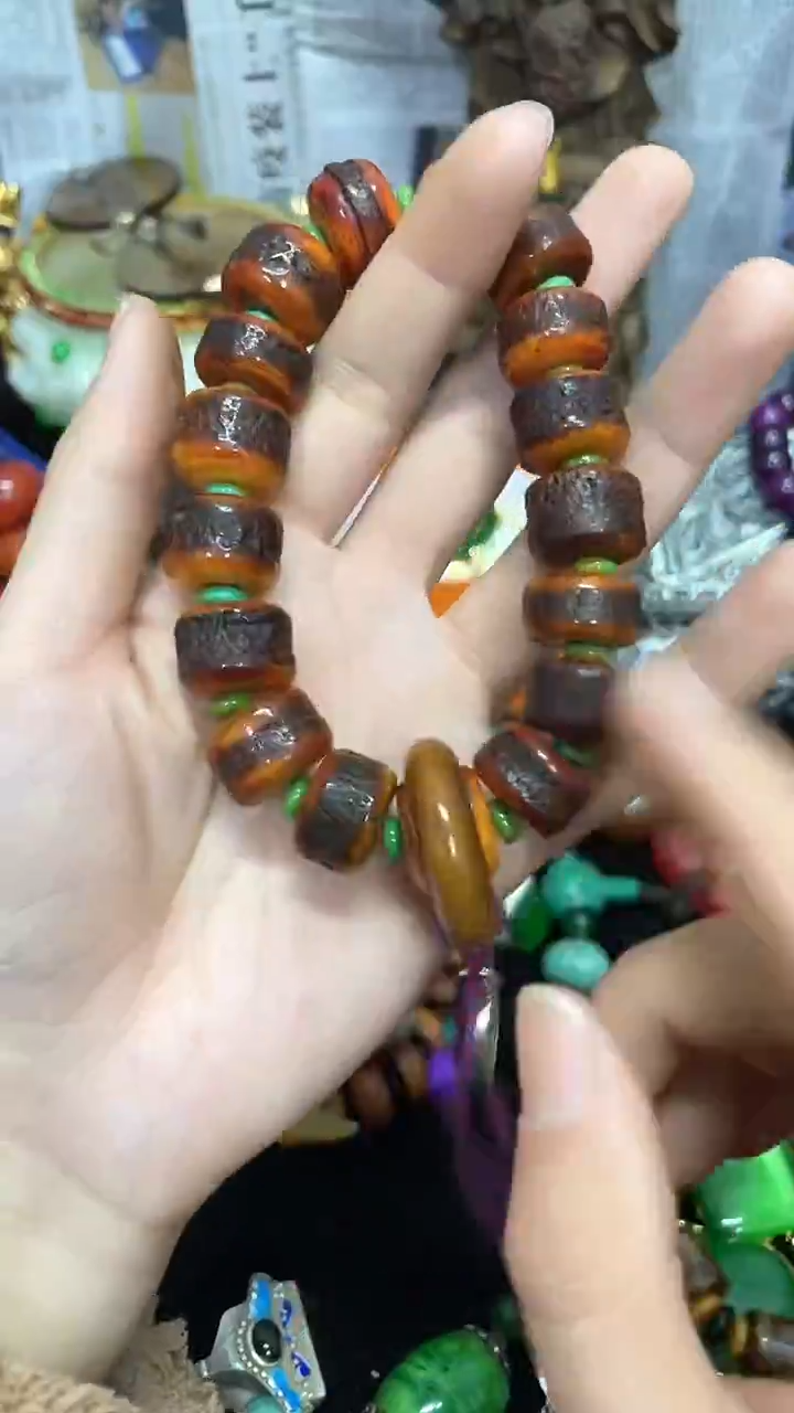 【闪购商品】摆件主播推荐如图所示
