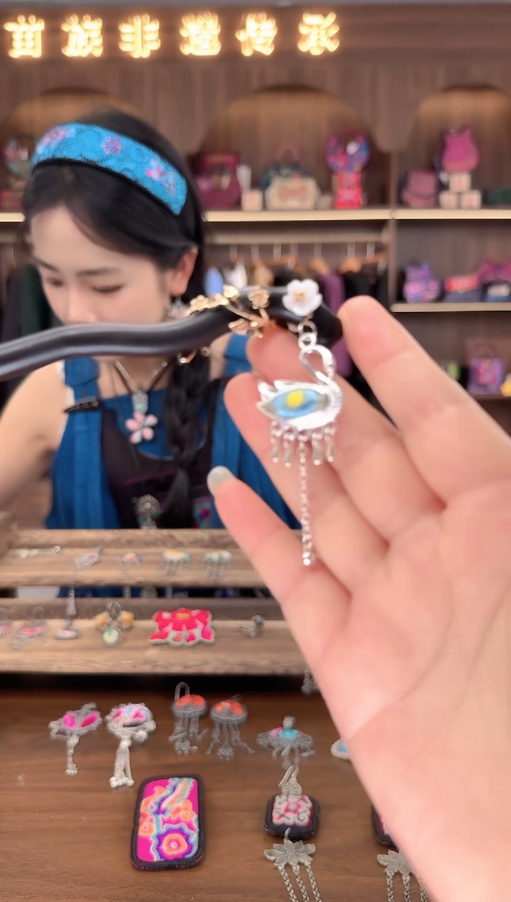 织绣扶光苗绣传承62