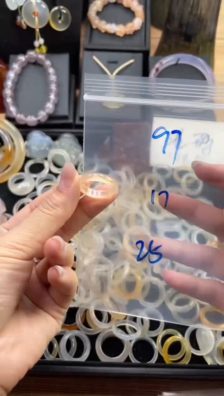 未镶嵌戒指玛瑙/玉髓97