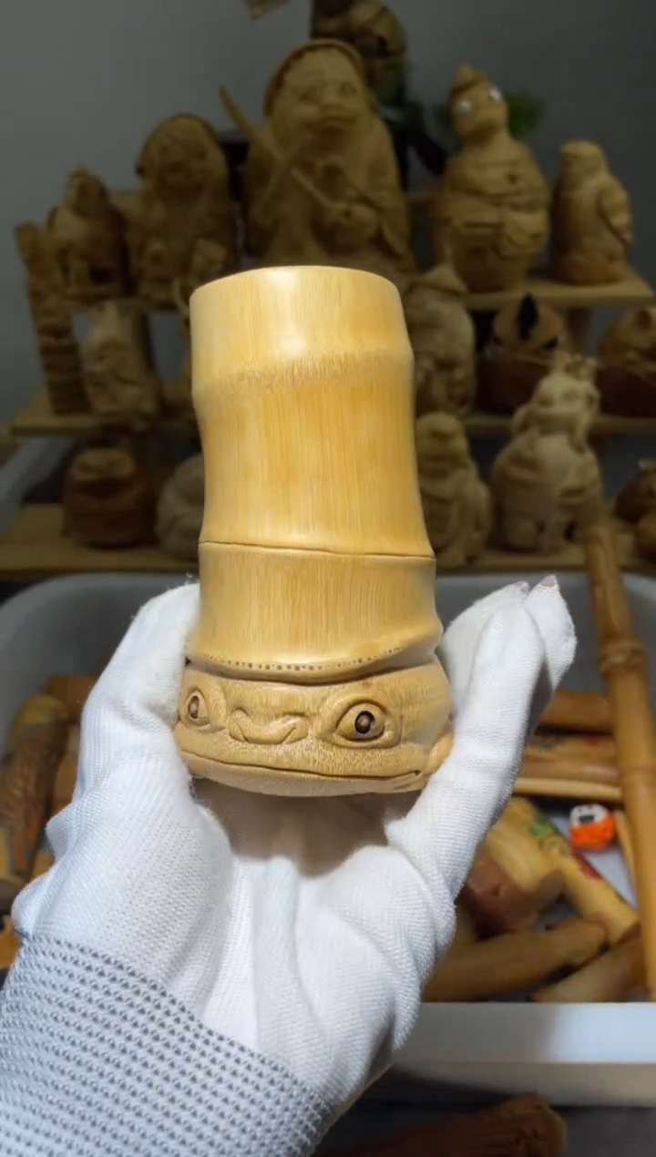 竹达*笔筒111111111