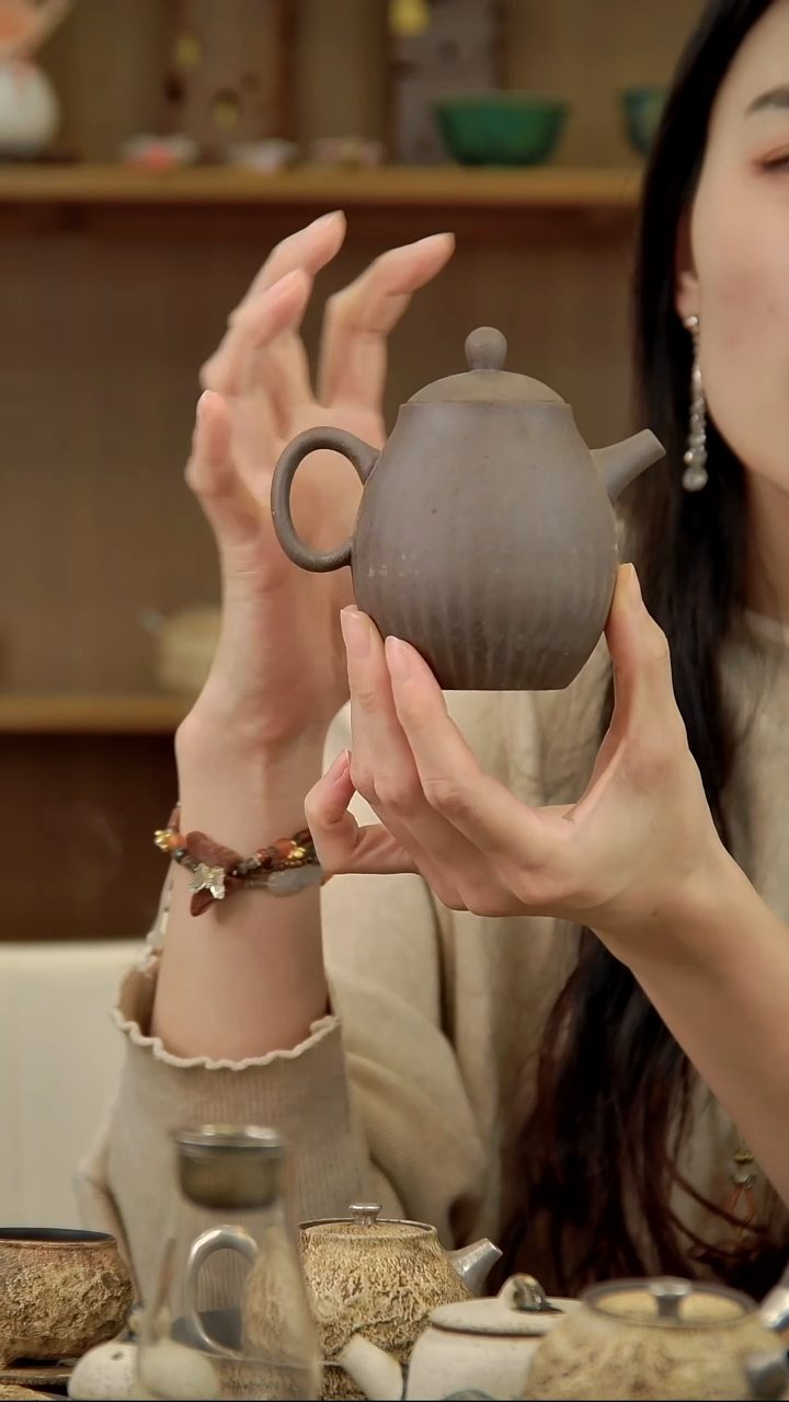 言野手作 孤品黑文旦壶