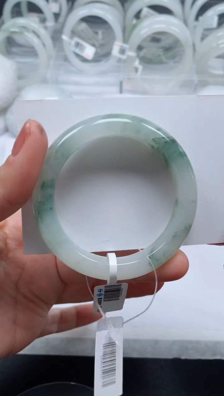 【闪购商品】石英质玉手镯未镶嵌69号/手镯/多人