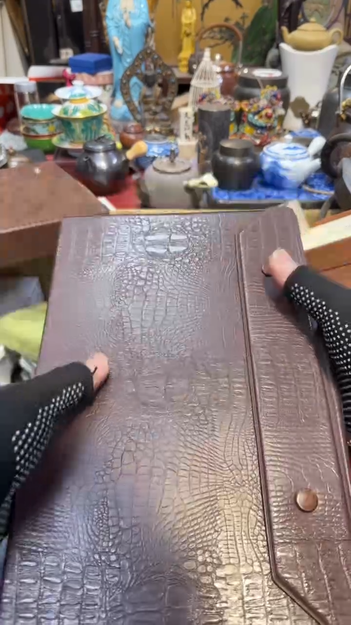 塑料中古艺术工艺美术品