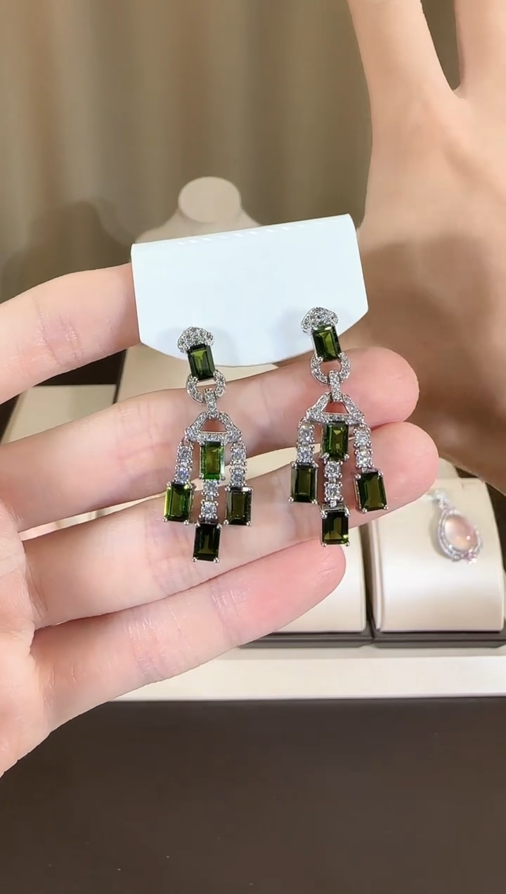 【闪购商品】透辉石耳坠银S925镶嵌5*7mm设计款新中式