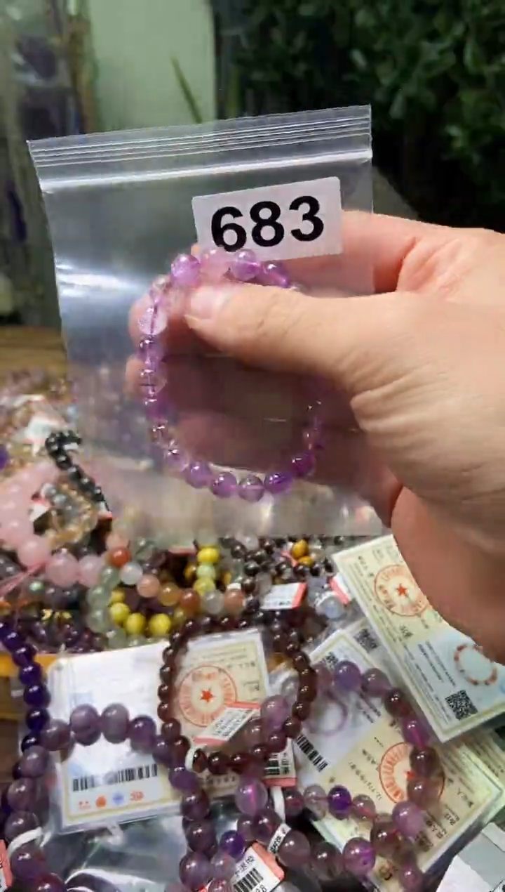 【闪购商品】水晶683未镶嵌多样性发货683