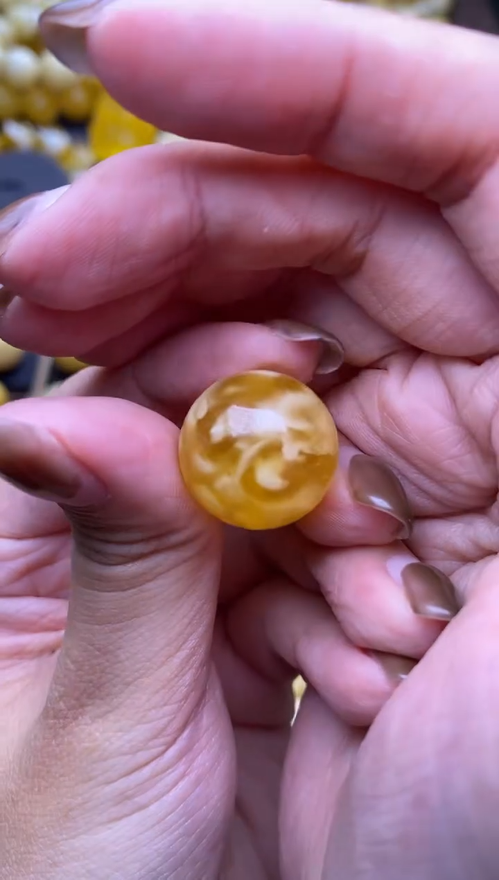 【闪购商品】琥珀裸石未镶嵌大小姐珠宝严选91