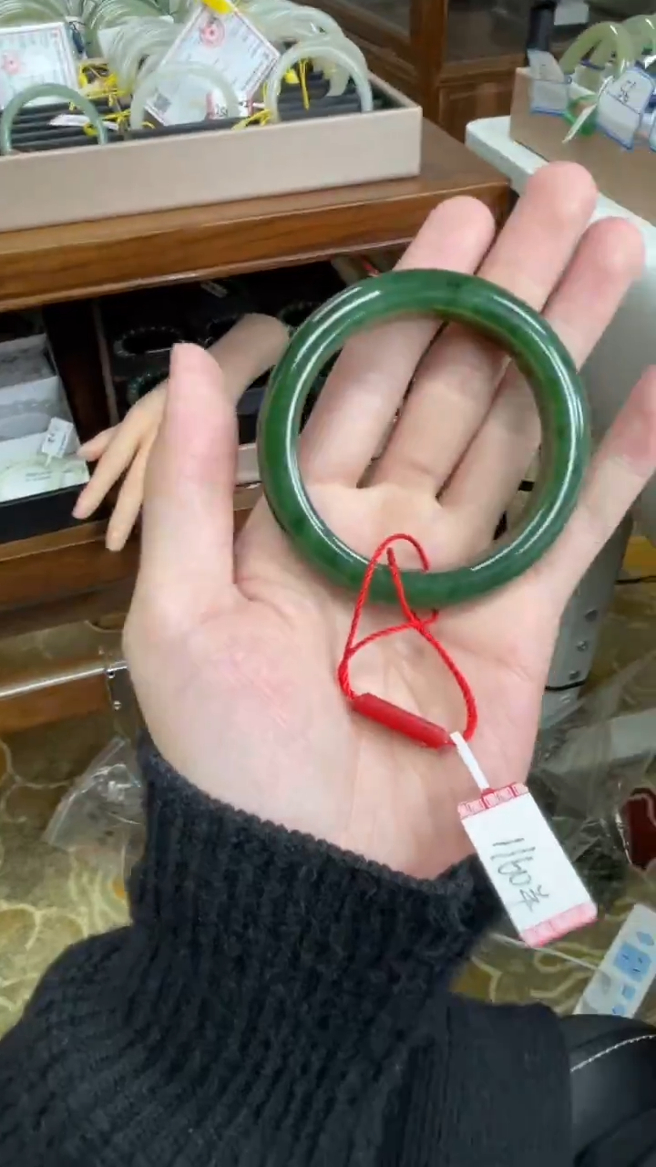 未镶嵌手镯和田玉54