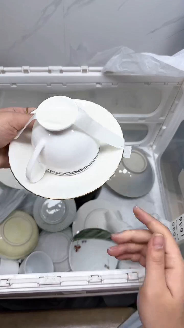 【闪购商品】1535回流瓷器默认微瑕，18.8包邮