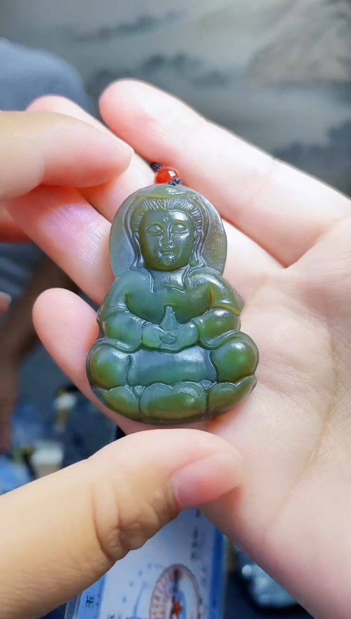 和田玉未镶嵌颈饰1