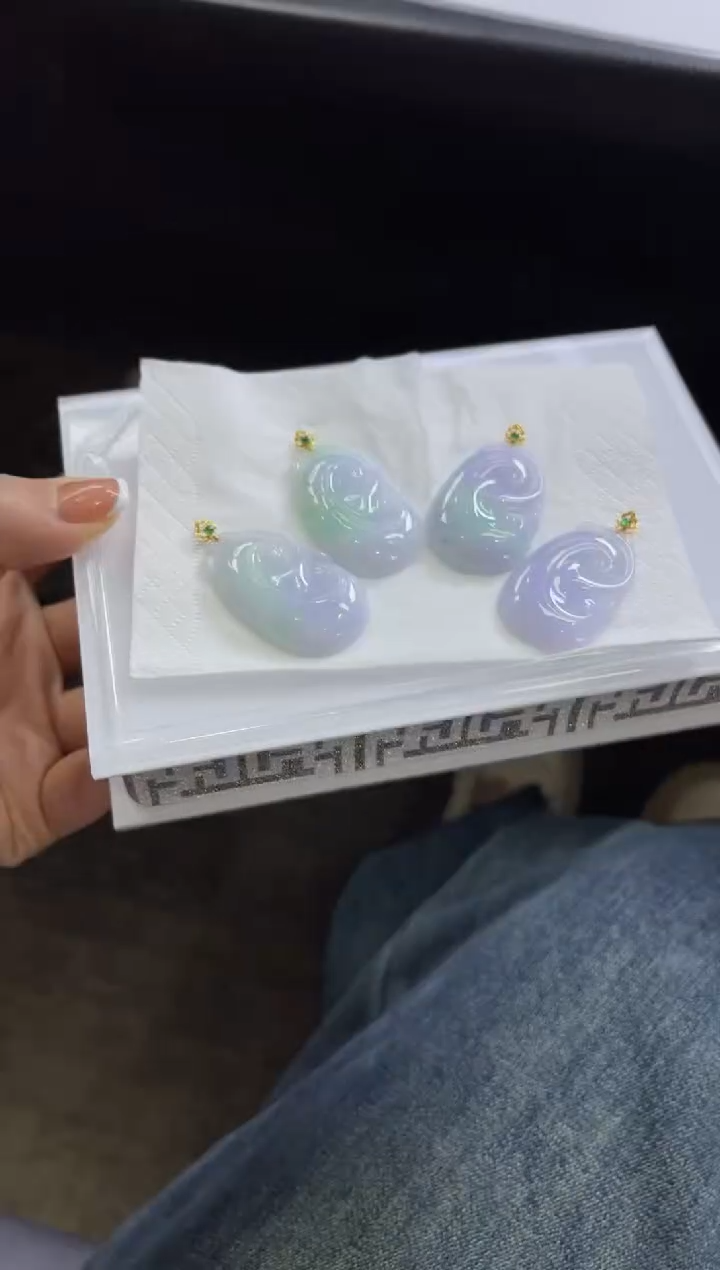 【闪购商品】翡翠颈饰18K金镶嵌A386多样性发一件/配绳子