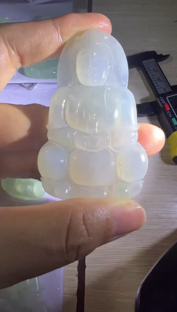 未镶嵌定制翡翠观音