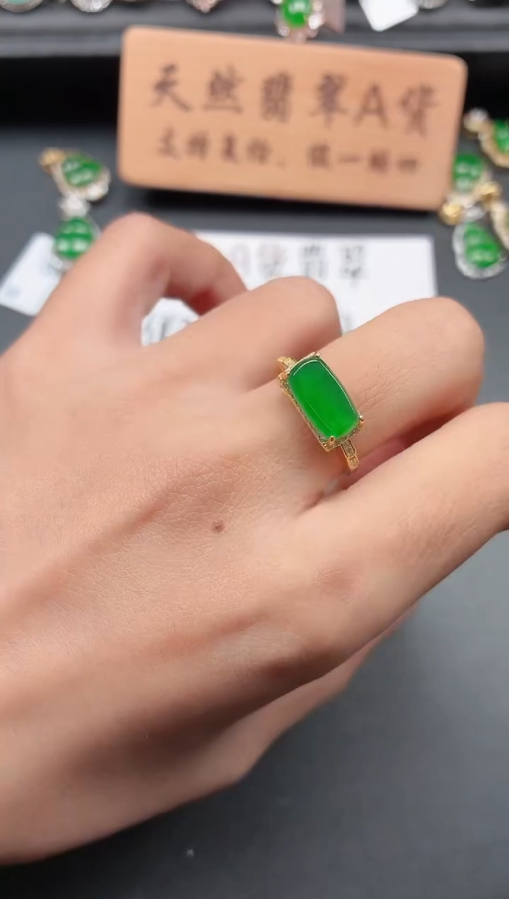 银S925镶嵌戒指翡翠11